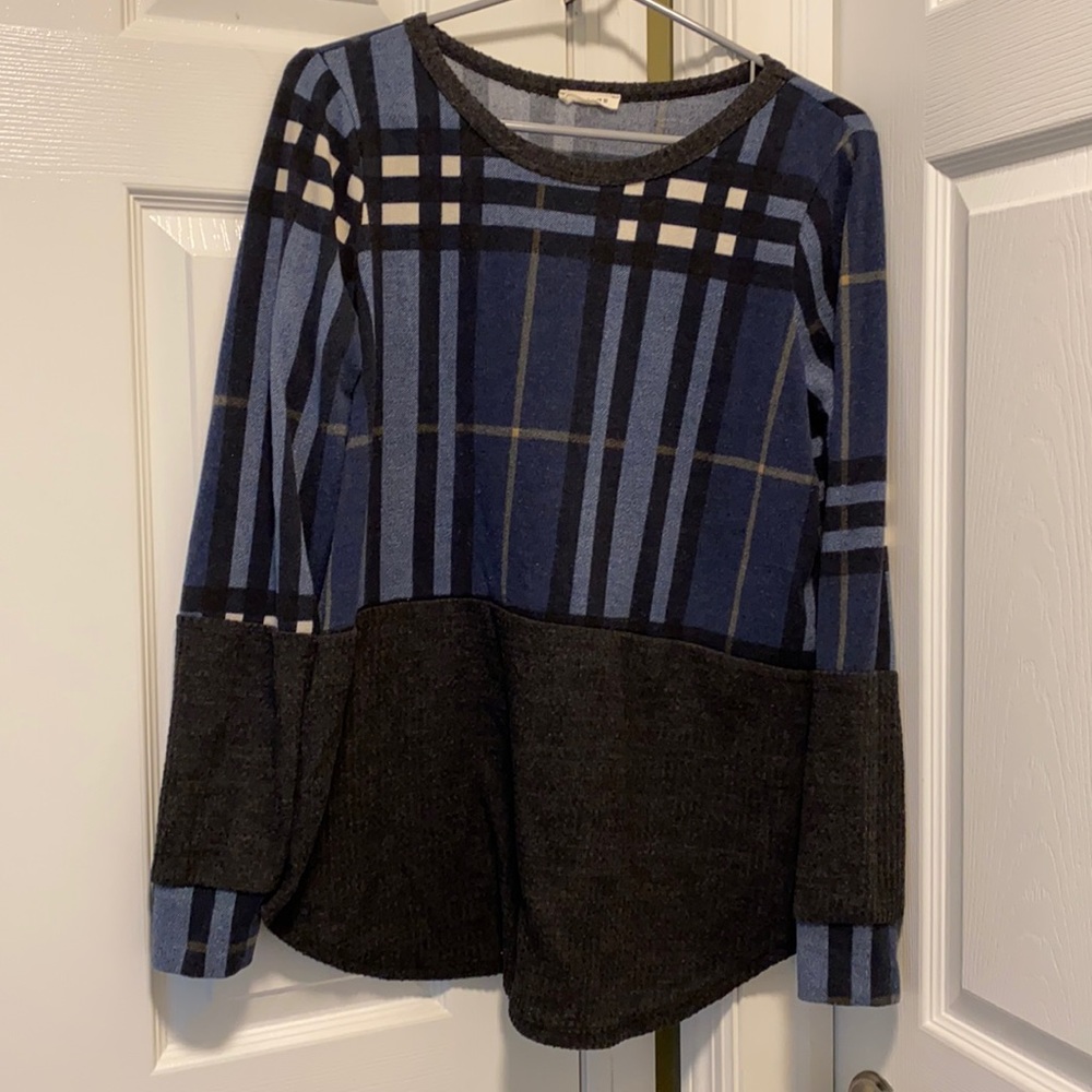 Women’s Sweater